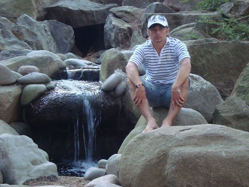  ,   Vito, 41 ,   ,   , 