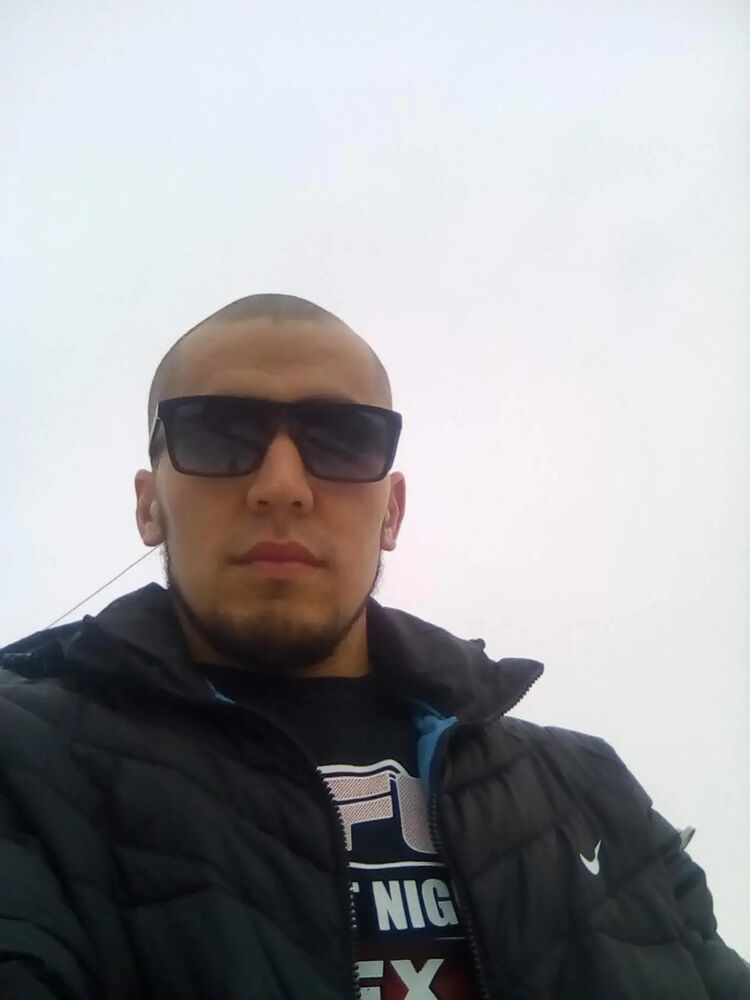  -,   , 32 ,   ,   
