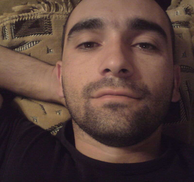  4907480  , 37 ,    