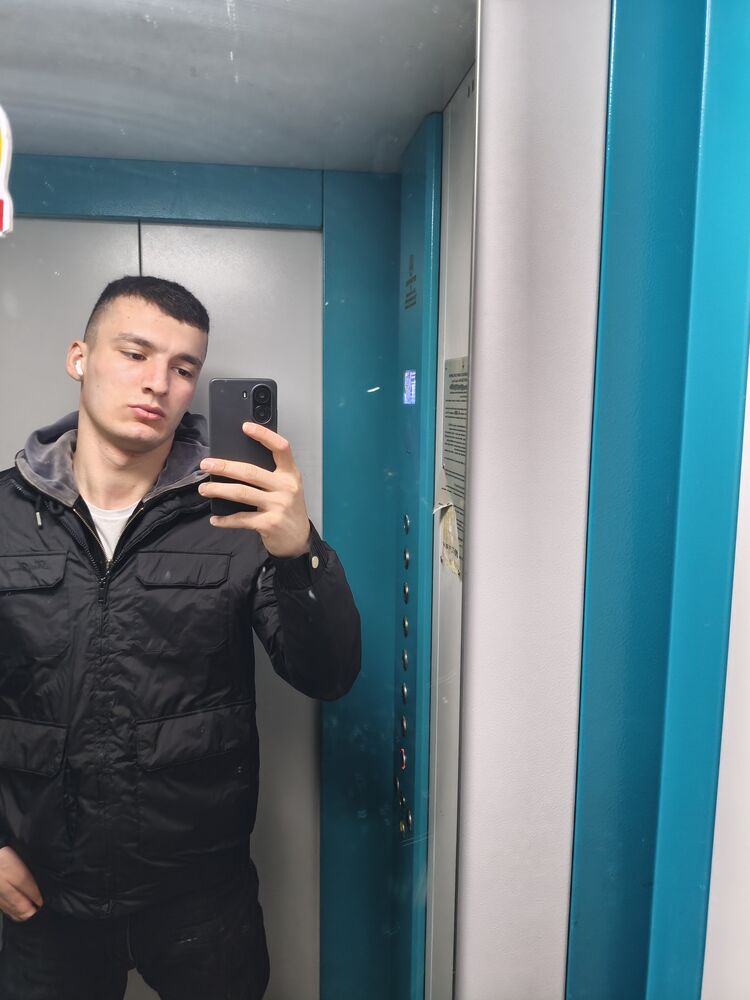  ,   Akula, 29 ,   ,   