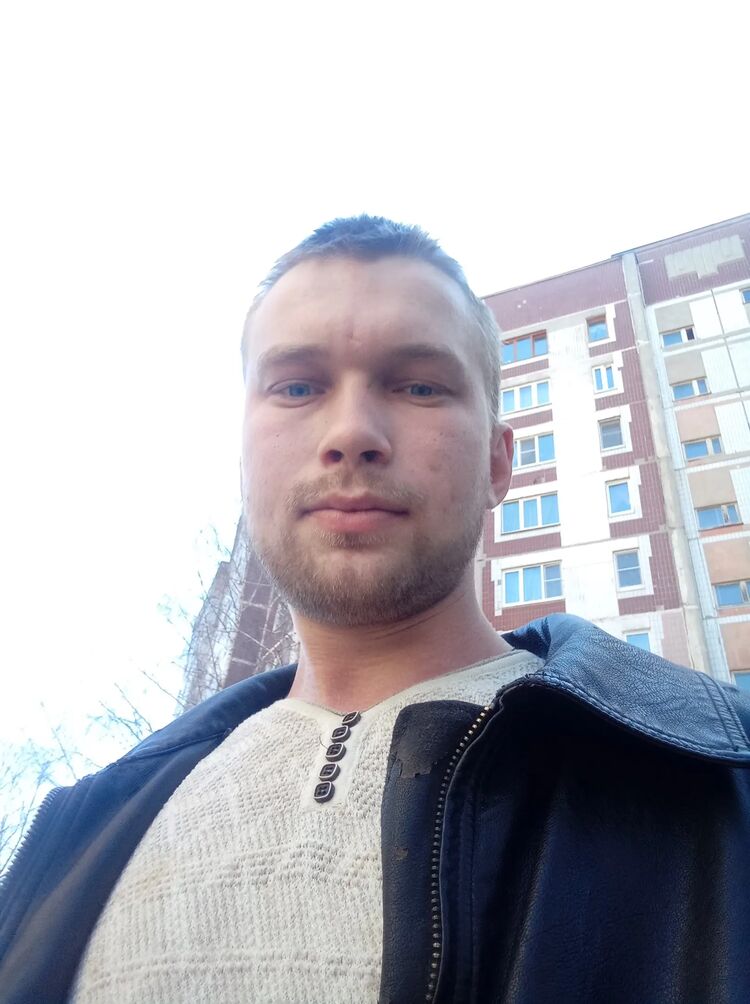  ,   Andrey, 28 ,   ,   