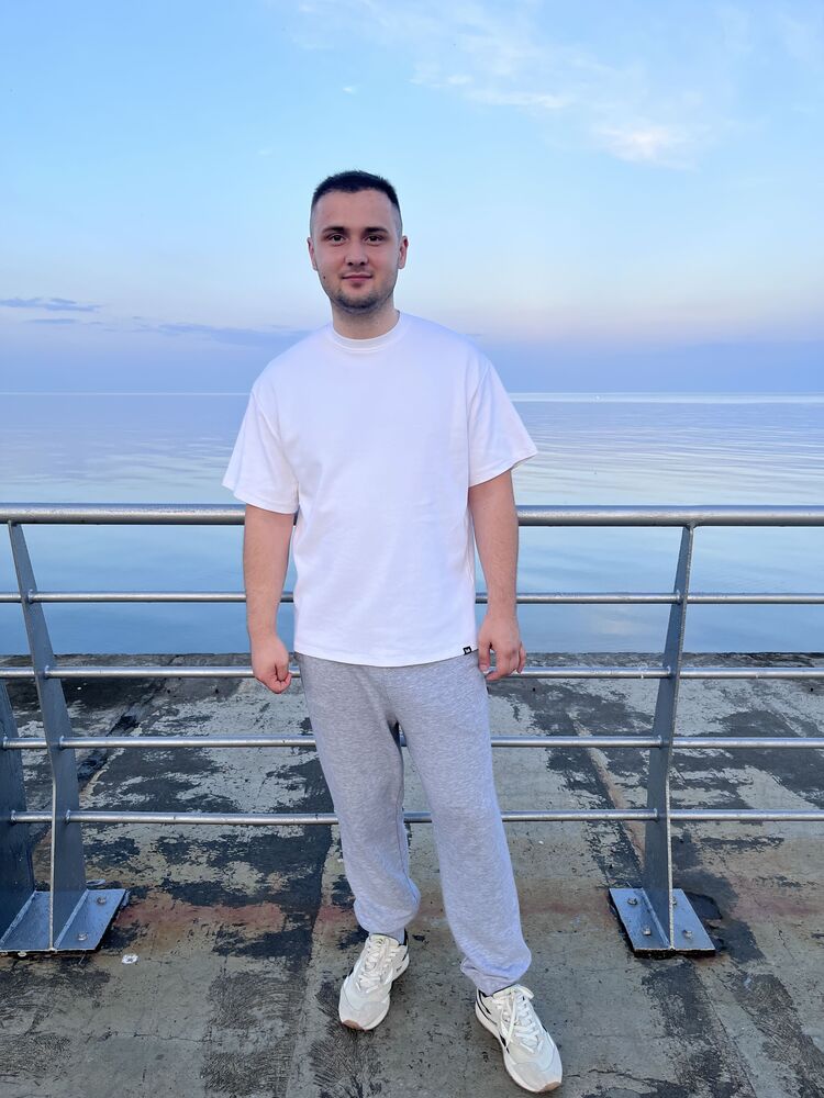  44108780  , 30 ,    