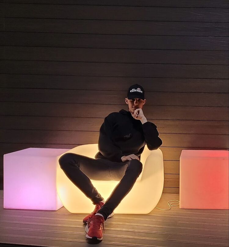 ���� 38458520 ����� ������, 25 ���, ���� ���������� � �����