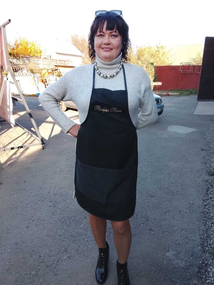  54124990  Julia, 45 ,    