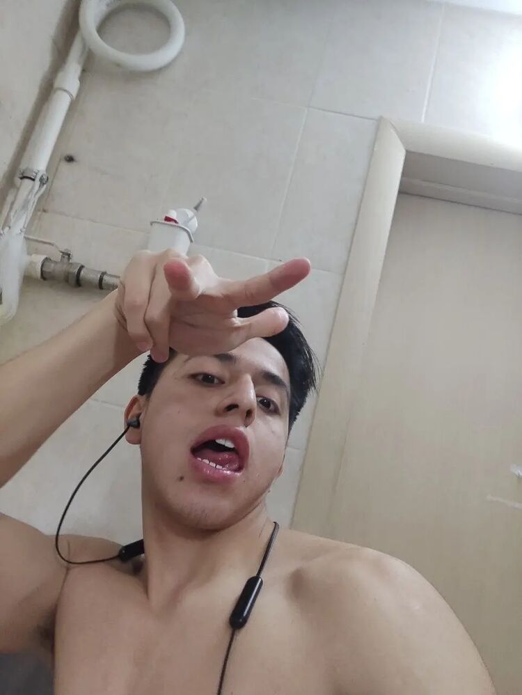  ,   Jeremmy, 24 ,   ,   , c , 
