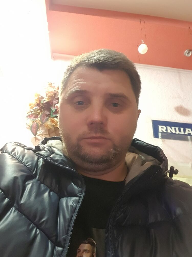  48669890  , 39 ,    