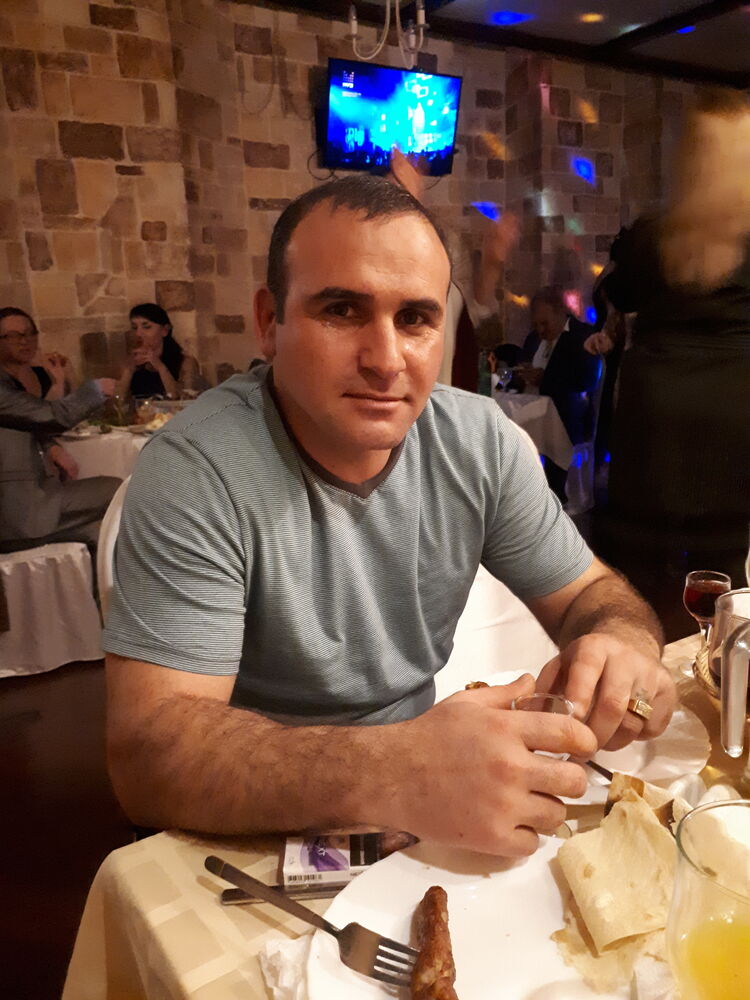  40663980  , 42 ,    
