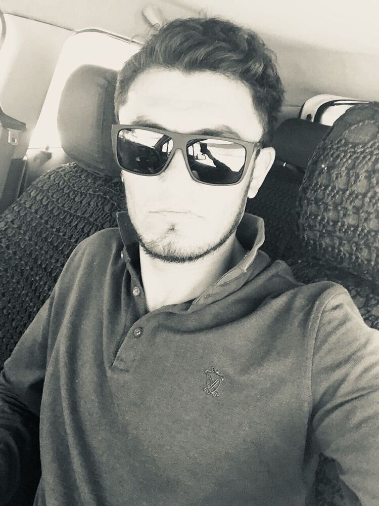  43157320   , 37 ,    