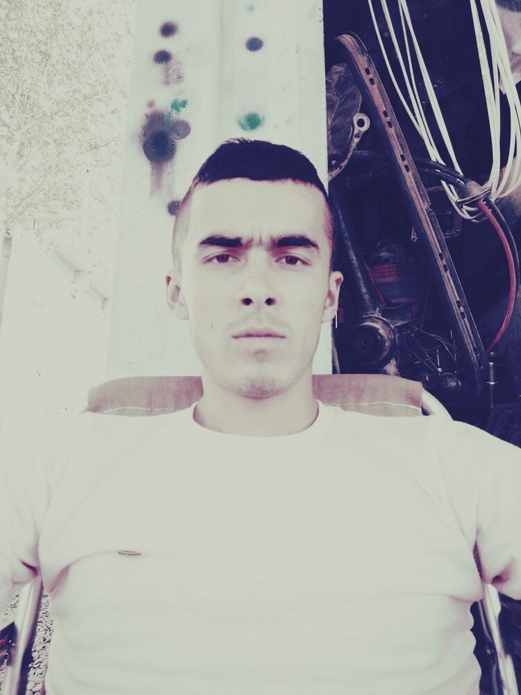 17754680  DONIYOR, 32 ,    