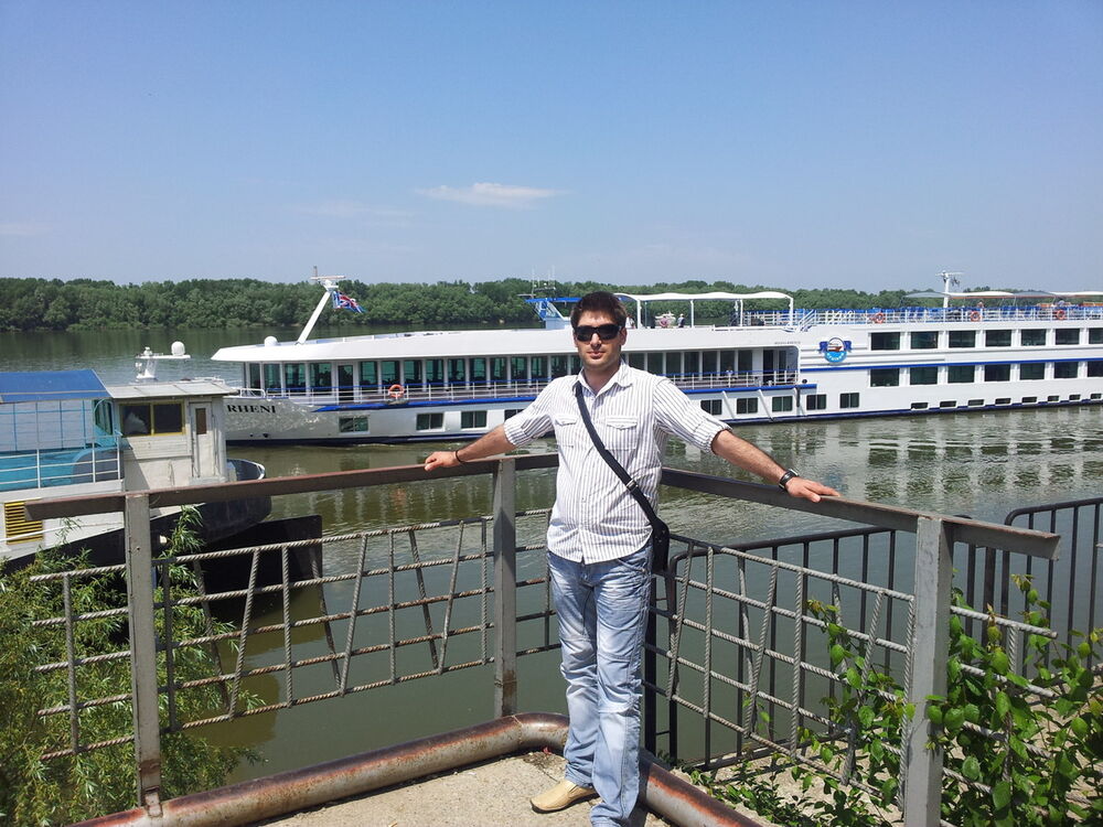  ,   Galin, 44 ,   ,   , c , 