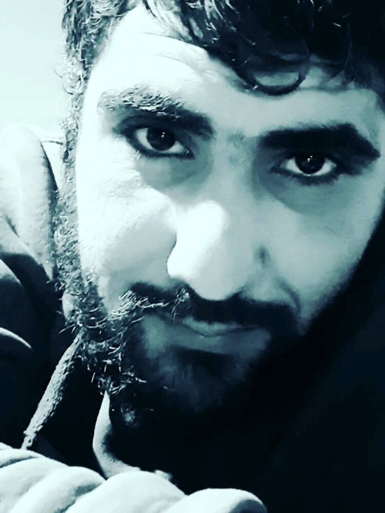  25353920  Vardan, 30 ,    