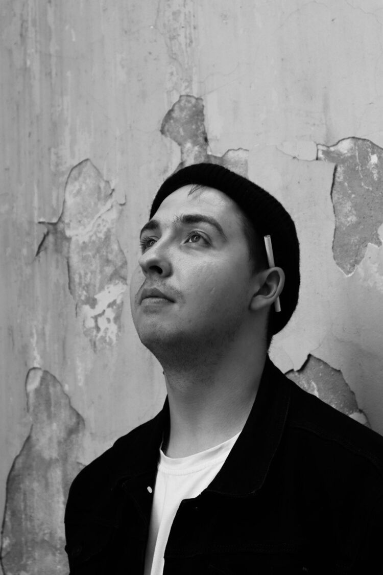  51202090  , 23 ,    -