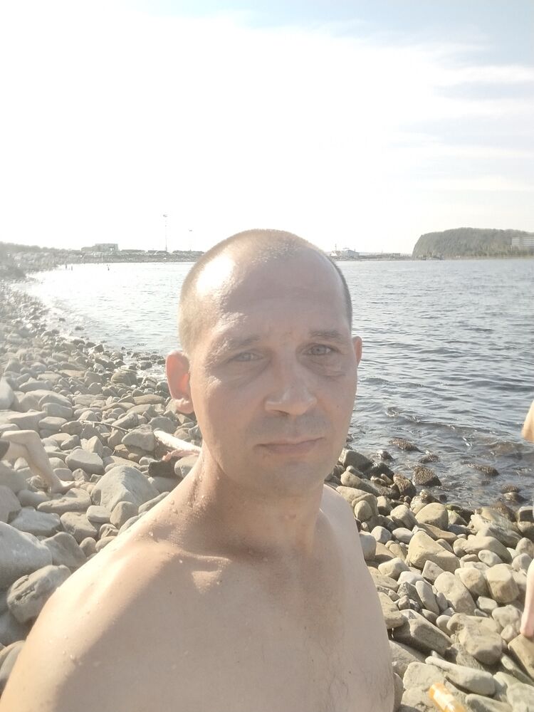  47251930  , 42 ,    