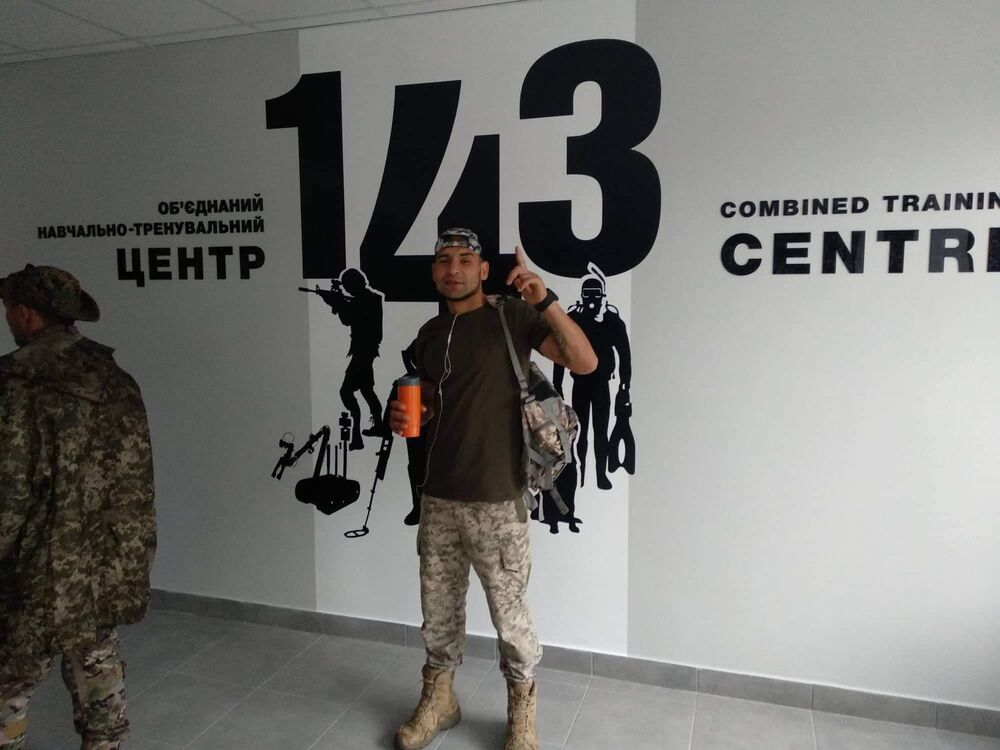  28306040  Rus, 31 ,    -