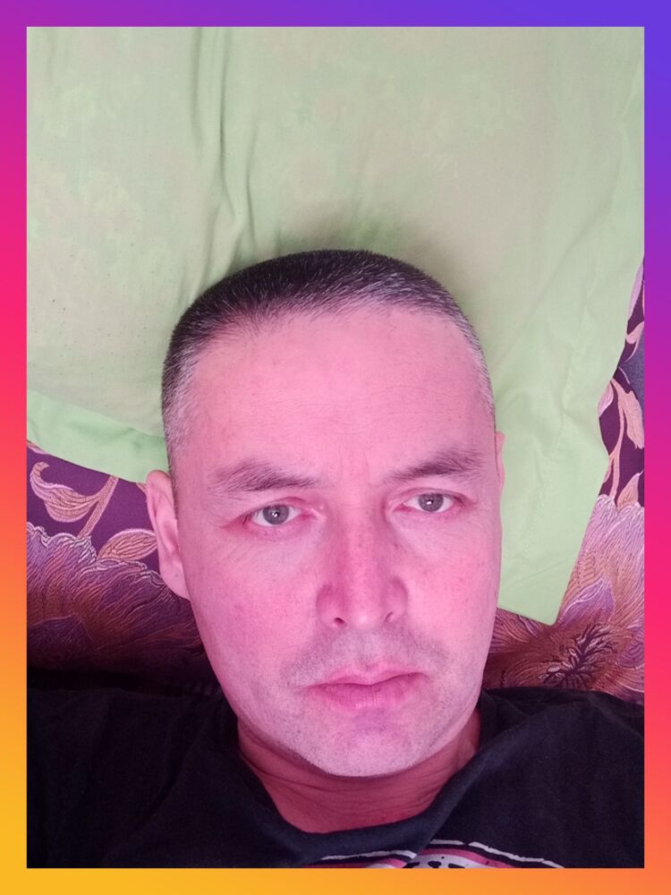  35788980  Zhanibek, 47 ,    