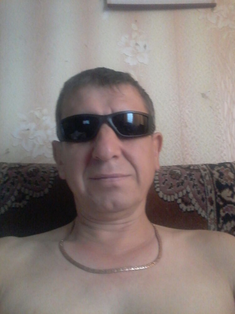  26801910  Aleks, 53 ,    