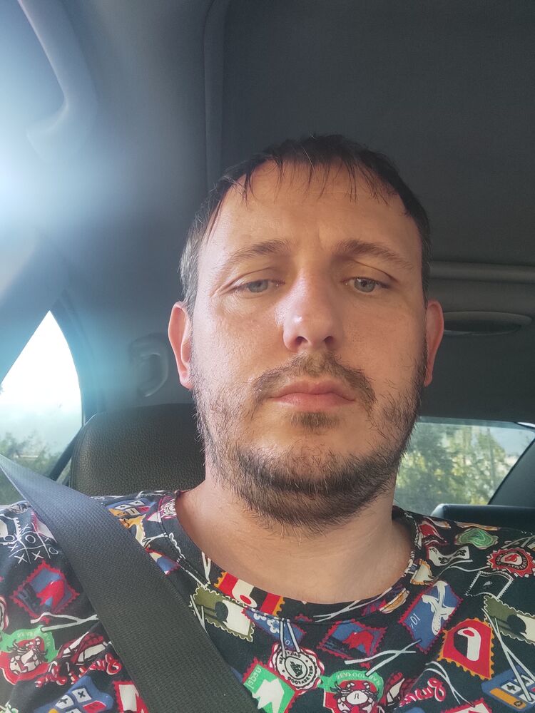  37332380  , 39 ,    