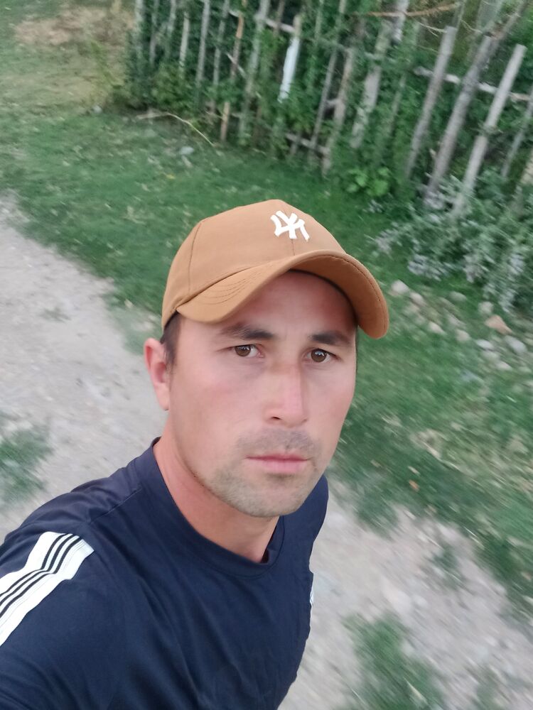  ,   Abduqodir, 29 ,   ,   