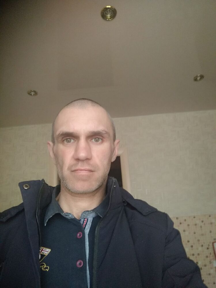  33686570  , 44 ,    