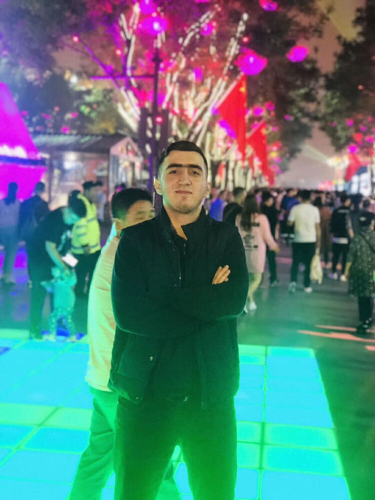 ���� 27700550 ������� Chris, 27 ���, ���� ���������� � �������