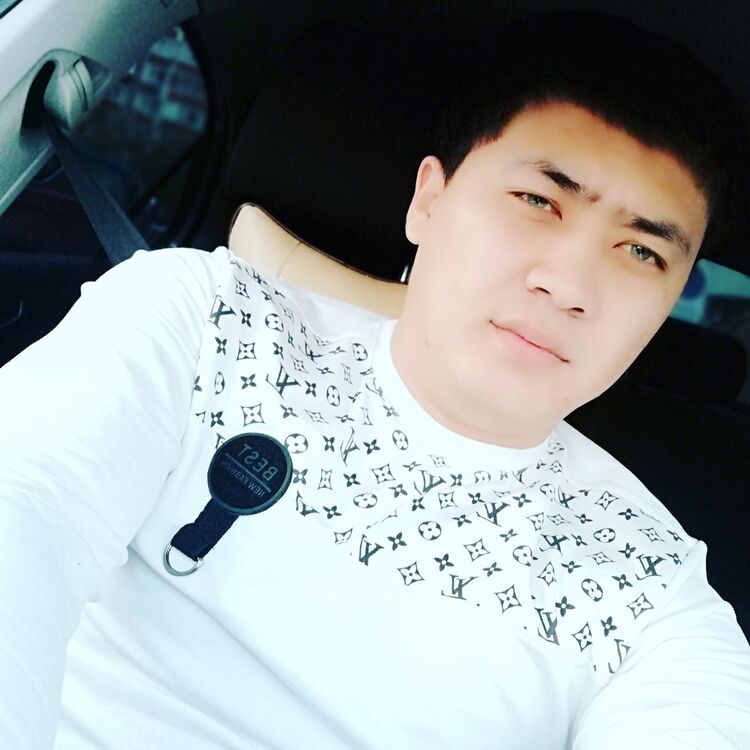  15929350  Omadbek, 29 ,    