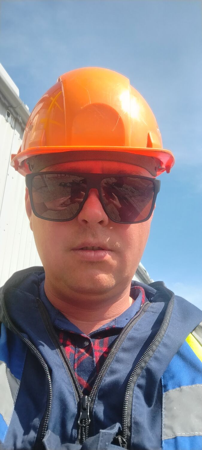  45981650  Dmitry, 32 ,    