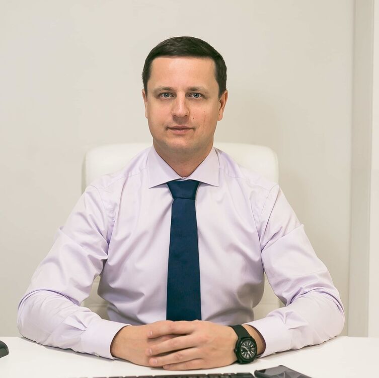  18005550  , 40 ,    --