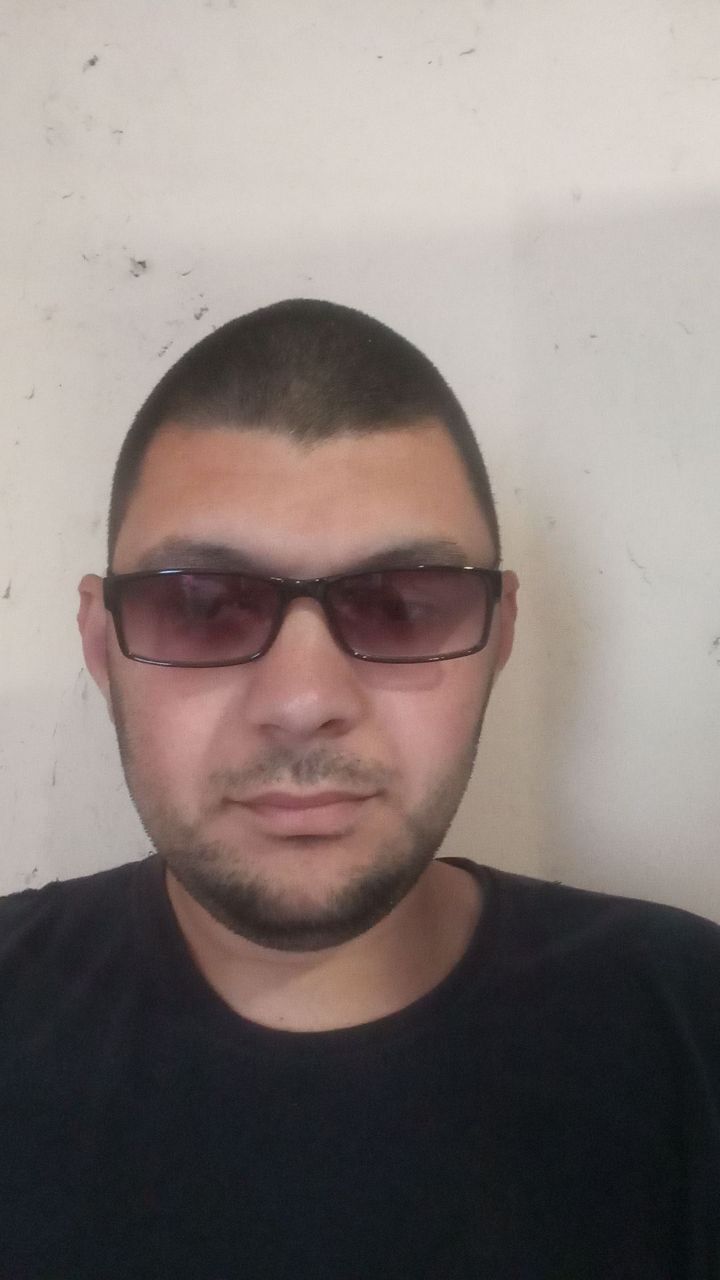  51173860  , 27 ,    