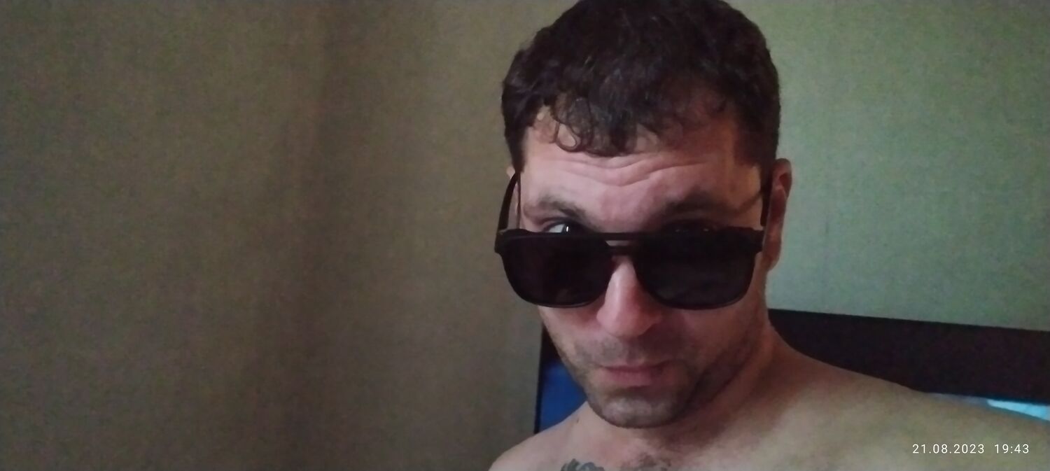  ,   Pavel, 36 ,   ,   