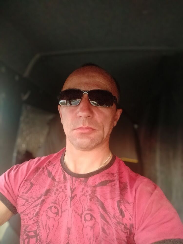  20520960  , 52 ,    
