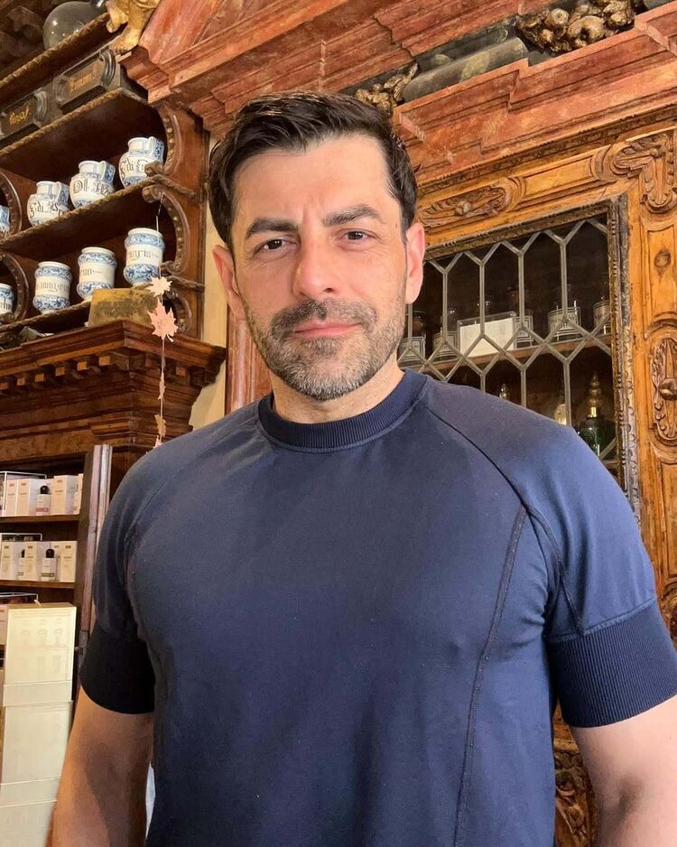 ���� 51596830 ������� ������, 37 ���, ���� ���������� � �����