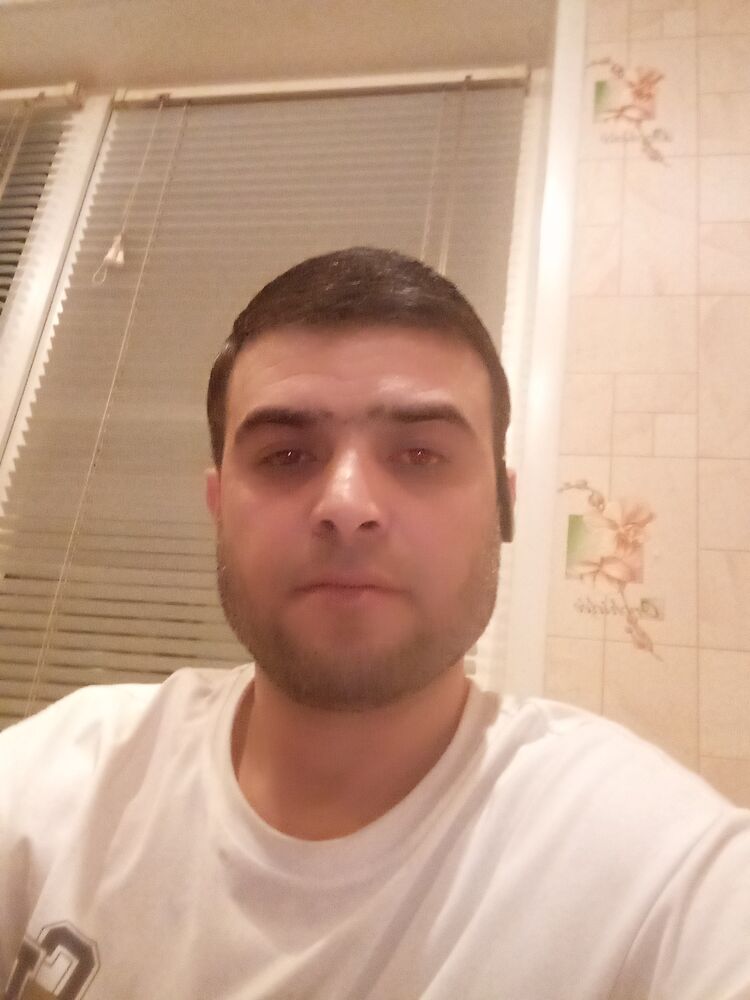  51507270  Firuz, 36 ,     