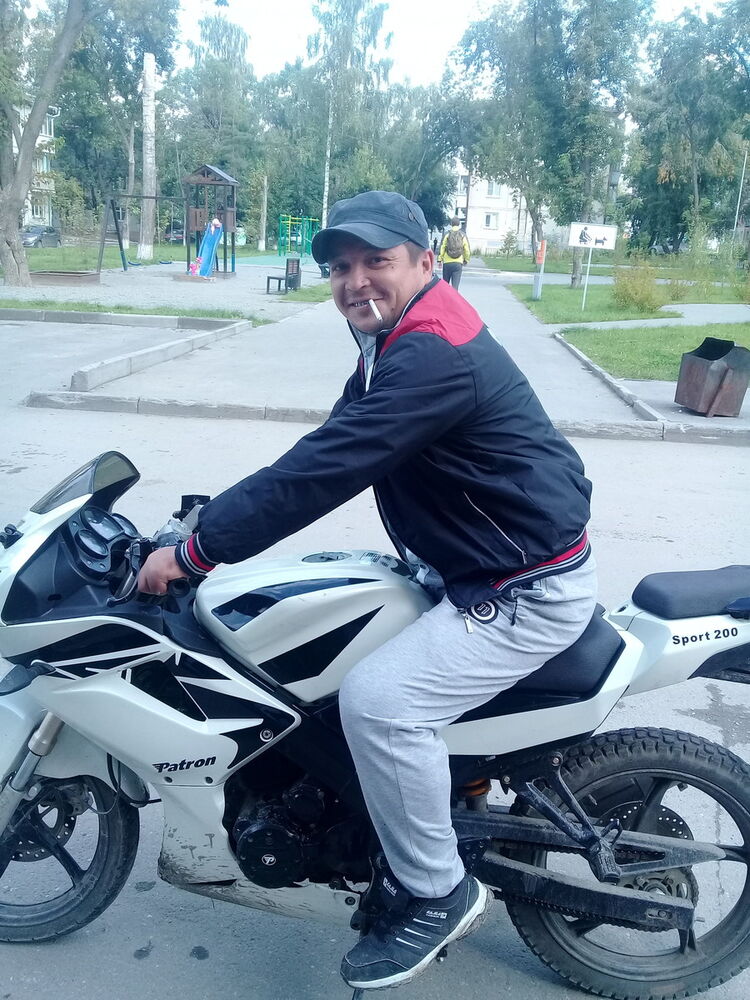  10417570  Habar, 43 ,    