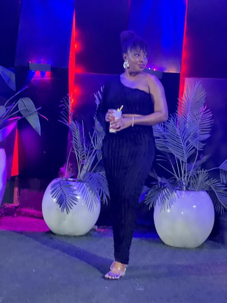  Lagos,   Tessie, 34 ,   c 