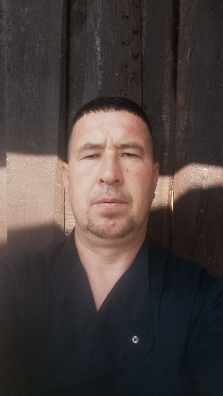 ���� 37829350 ������� ����, 44 ����, ���� ���������� � ������