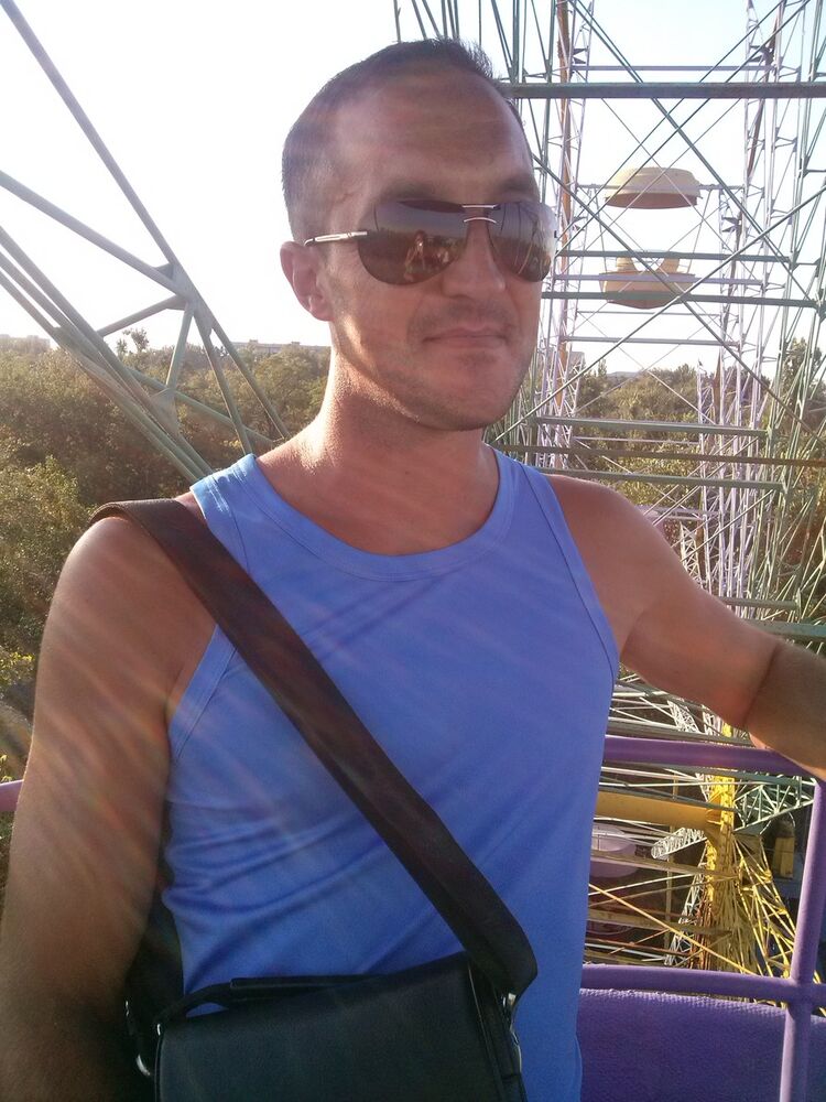  4868120  ANTON, 41 ,    