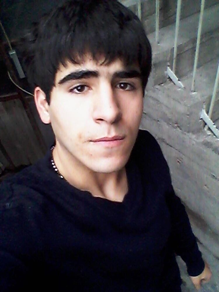  ,   Emil, 27 ,   ,   