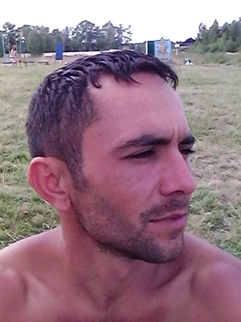  4557920  Cretsu, 39 ,    