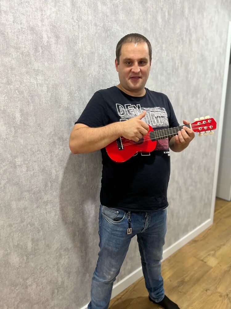  39569660  , 34 ,    