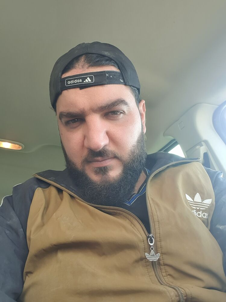  28023840  Ahmed, 34 ,    Moscow