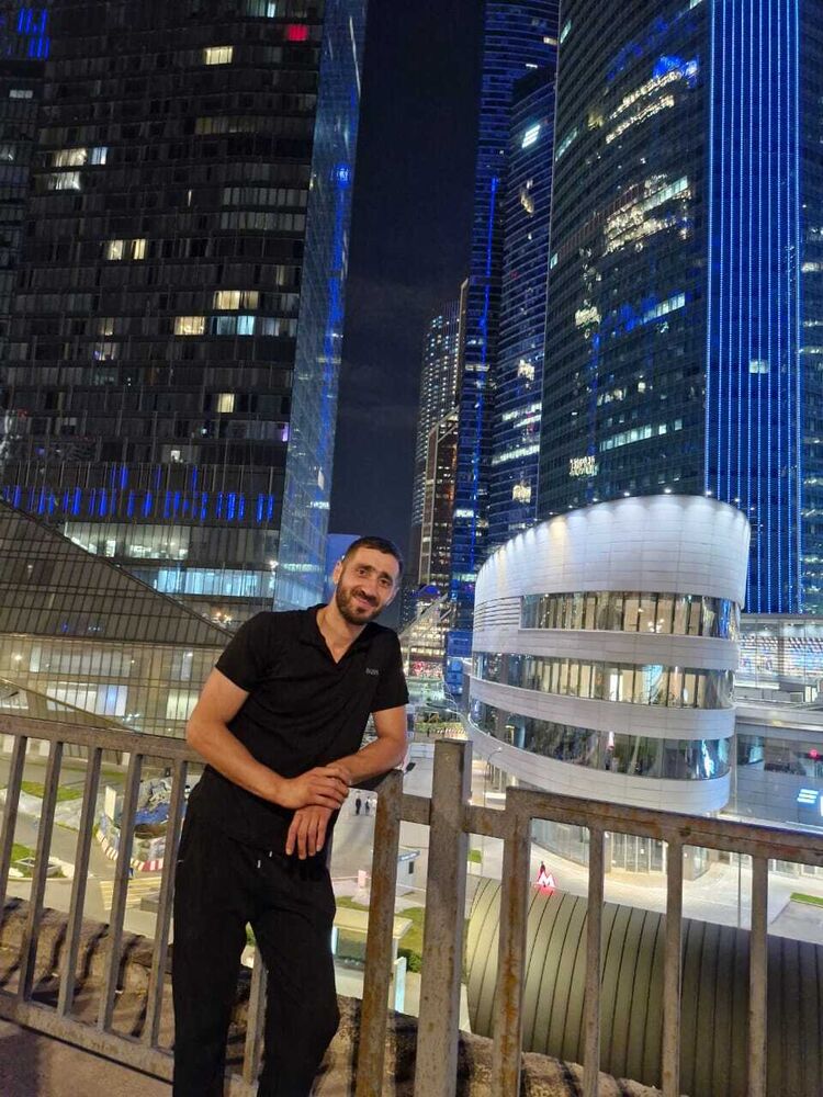  ,   Arsen, 37 ,   ,   