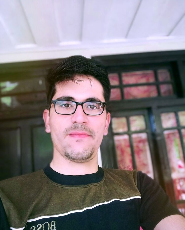  ,   Wahid, 28 ,   ,   , c 