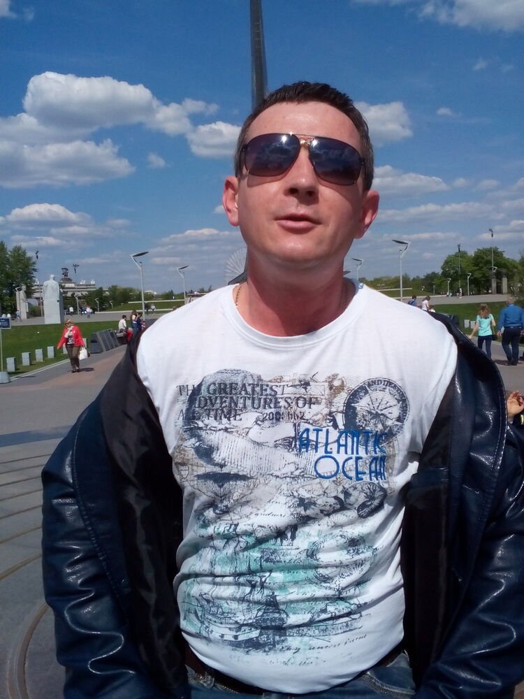  7589090  Vadoss, 48 ,    