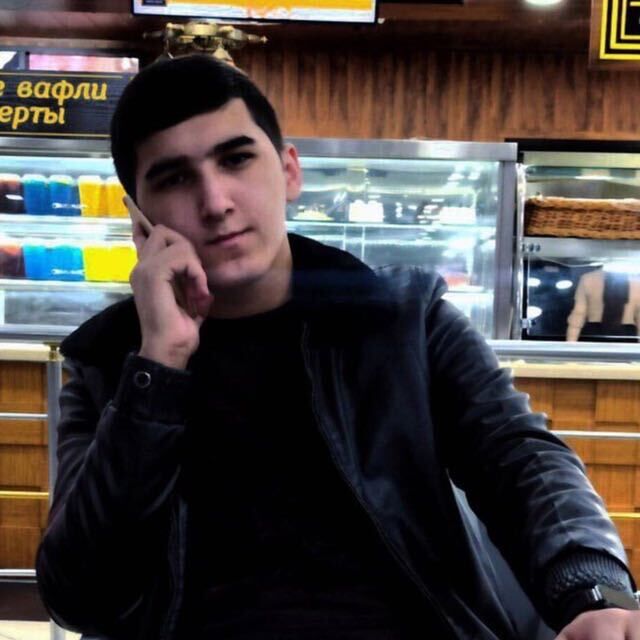  44734880  Oybek, 24 ,    