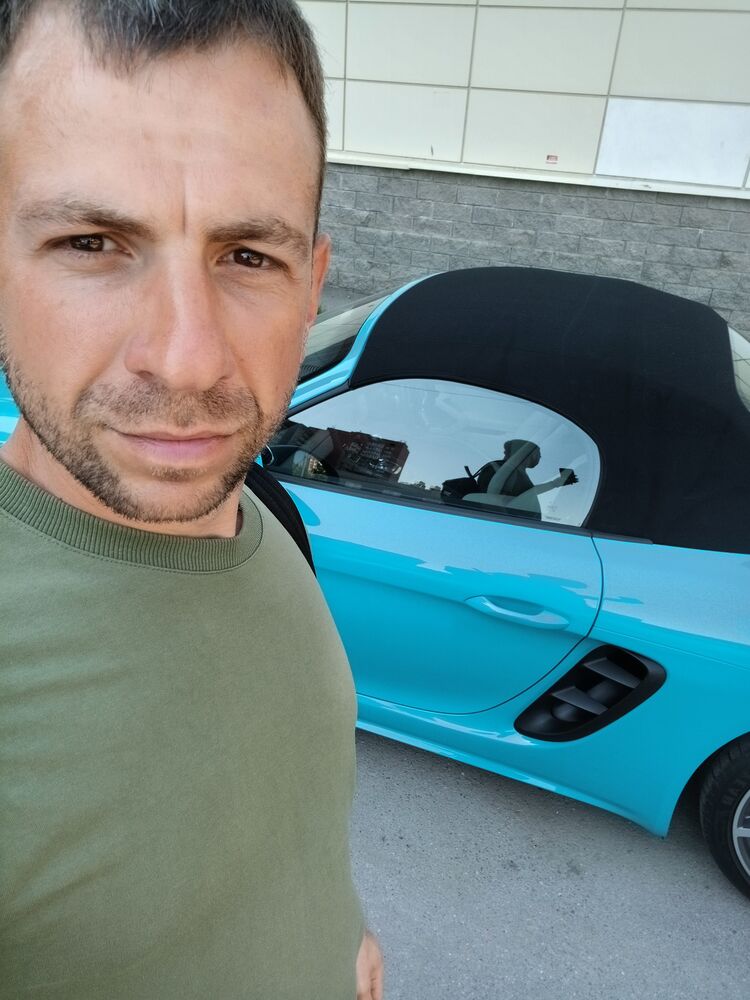  44410470  , 34 ,    -