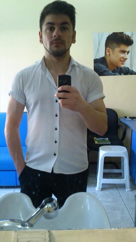  ,   Farid, 32 ,   ,   , c 