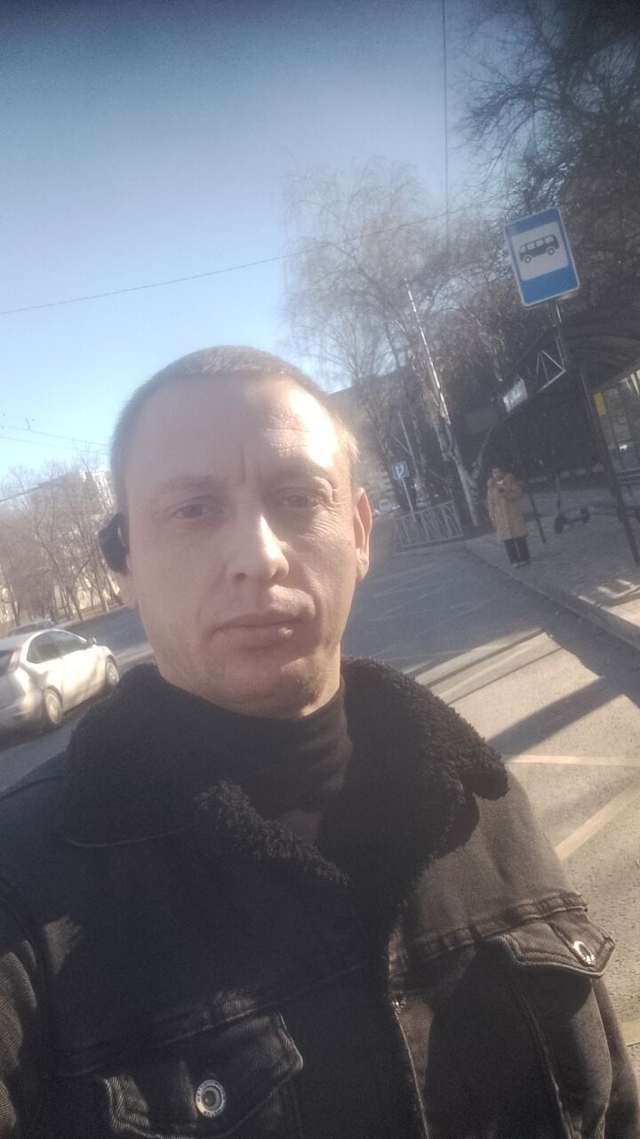  48688610  , 41 ,    