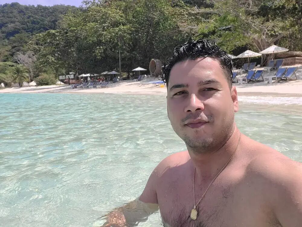  ,   Anic, 32 ,   ,   , c , 