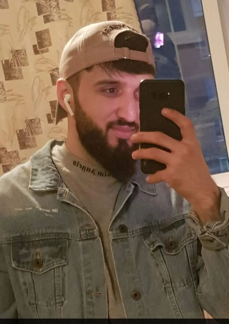  47630430  , 27 ,    