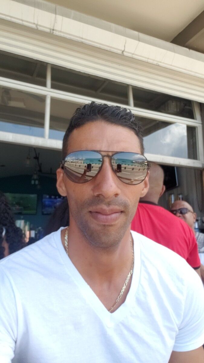 ���� 15452510 ������� Yoan, 39 ���, ���� ���������� � �����